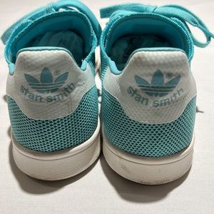 Adidas Stan Smith Sneakers Women’s Size 8 Aqua Blue White Mesh